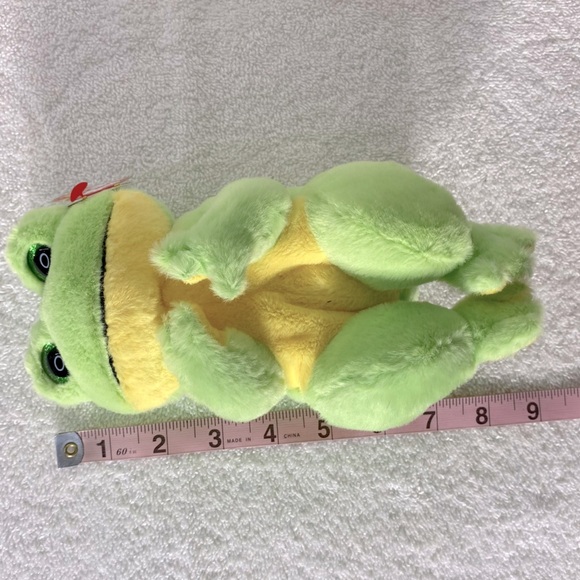 Ty Beanie Bellies Green and Yellow Snapper Plush Frog Toy Stuffed Animal - Picture 6 of 12